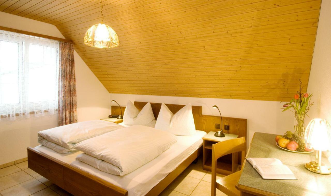 Hotel Landgasthof Hirschen Рамзен Экстерьер фото